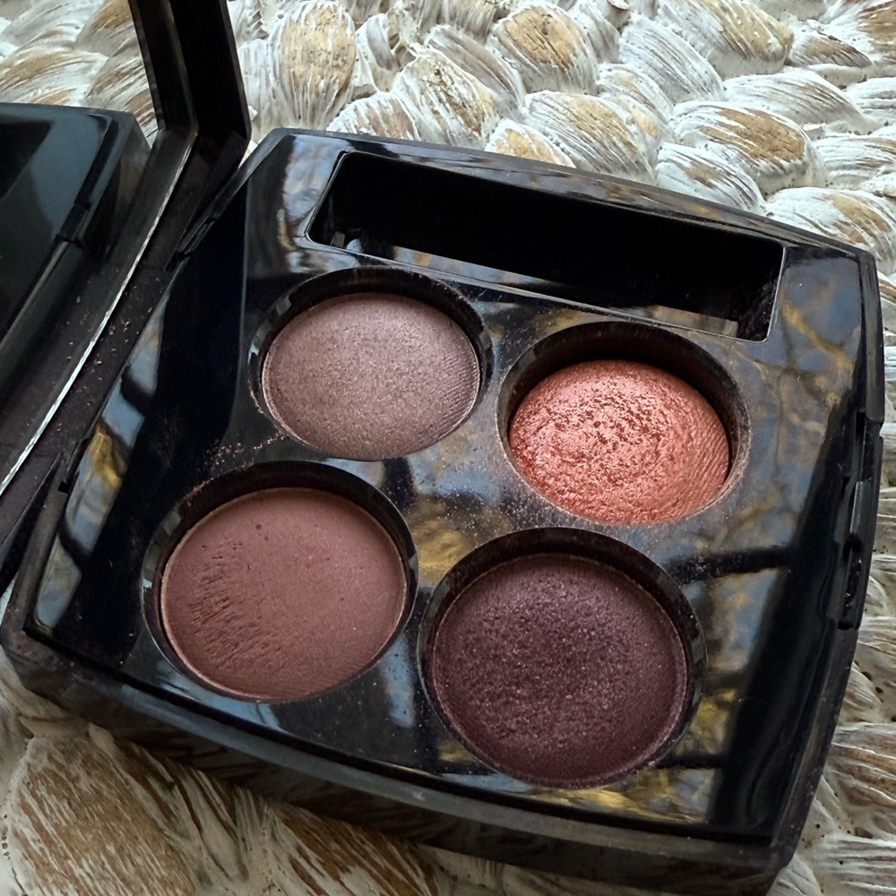 Chanel Eyeshadow Quad - 354 Warm memories